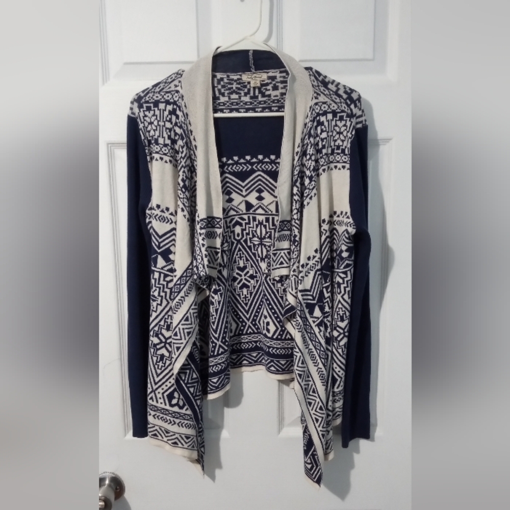 Lucky Brand Navy and Cream Patterned Cardigan